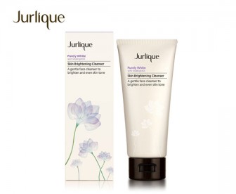 Jurlique 茱莉蔻 活机润白柔和洁面乳 80克 Jurlique 茱莉蔻 活机润白柔和洁面乳 80克